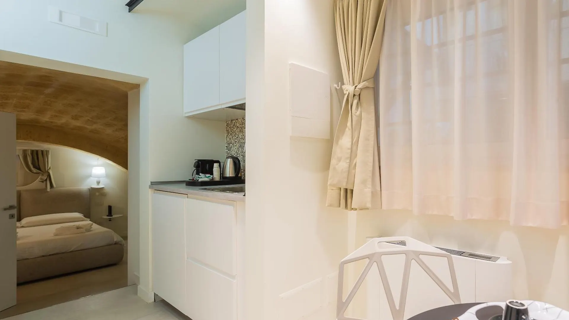 Zema Home Apartment By Apulia Accommodation バーリ