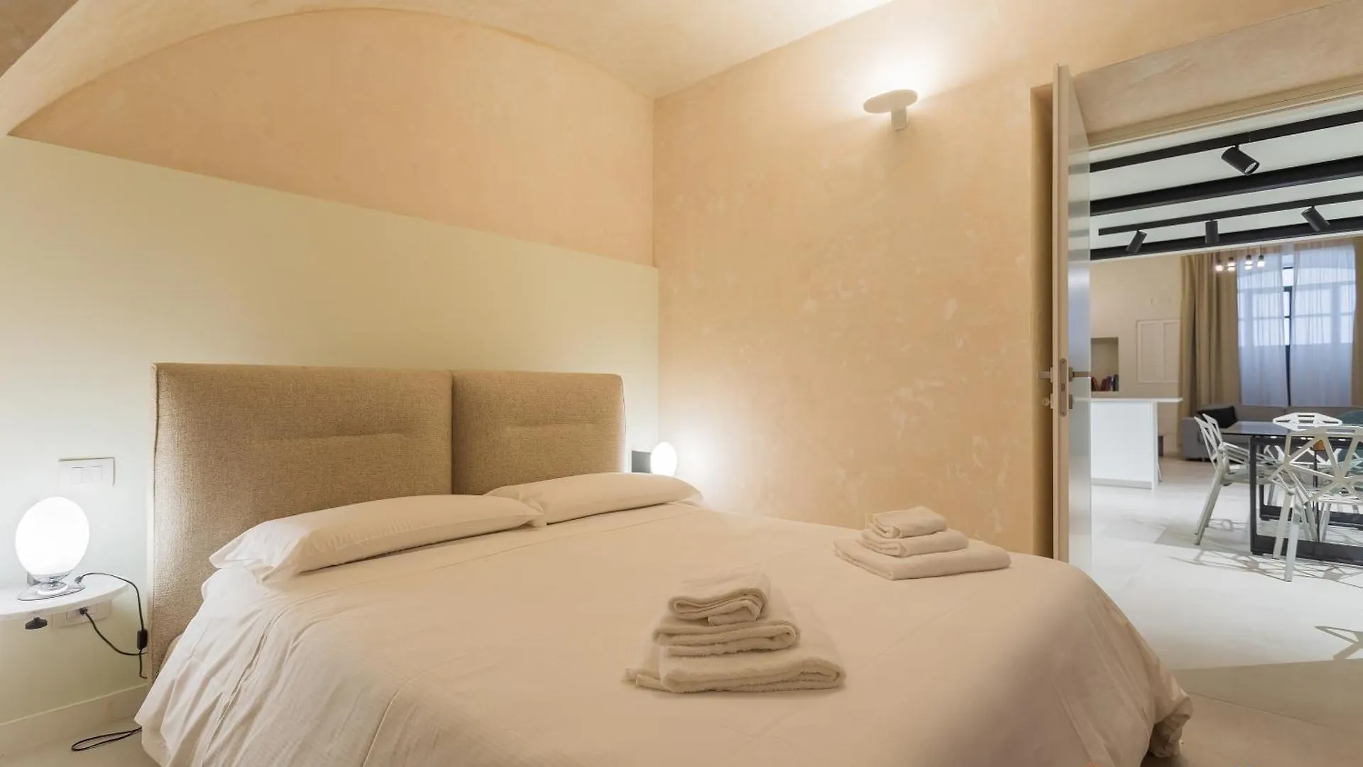 Zema Home Apartment By Apulia Accommodation バーリ